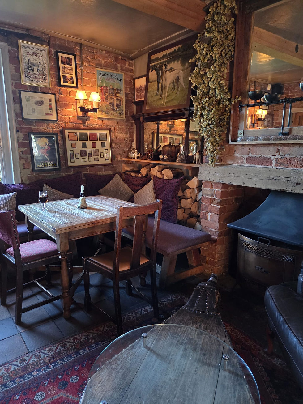The Three Greyhounds Inn
