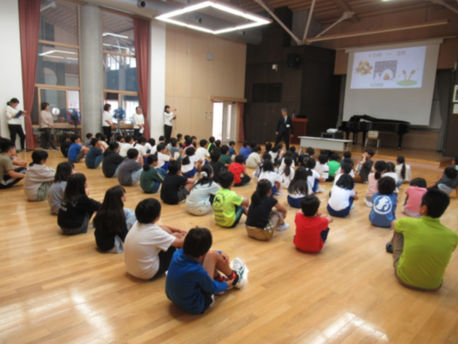 前期終業式・後期始業式を行いました