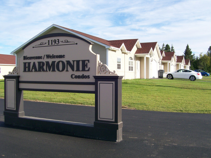 Photos Harmony Condos