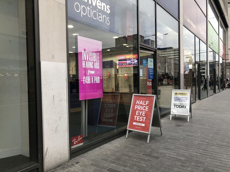 High Brightness Window Displays: Illuminating the Future of Advertising