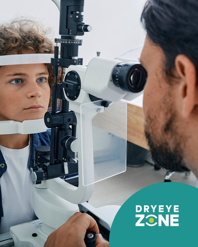 How is dry eye diagnosed?