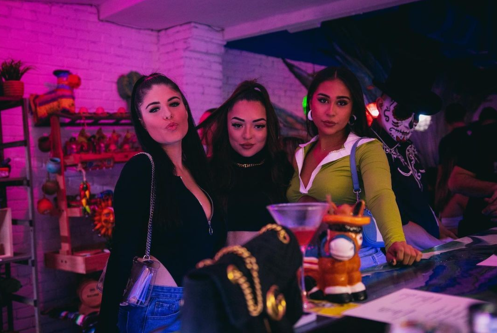 Bandoleros Tacos & Tequila Bar - Fort Lauderdale restaurant logo - View nutrition facts, calories, and macros for menu items at 208 SW 2nd St, Fort Lauderdale, FL 33301