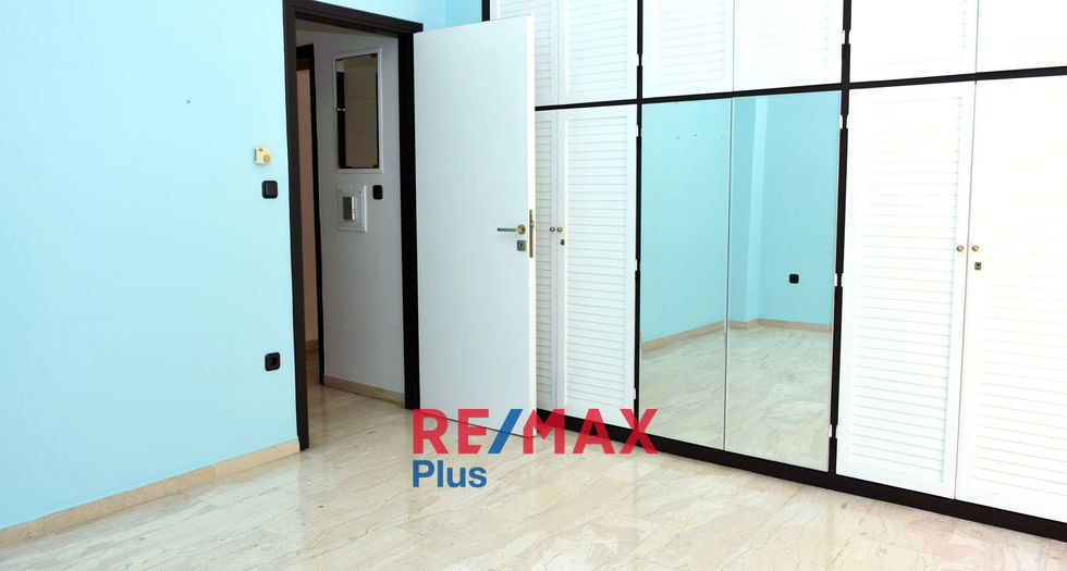 remax7781_06.jpg