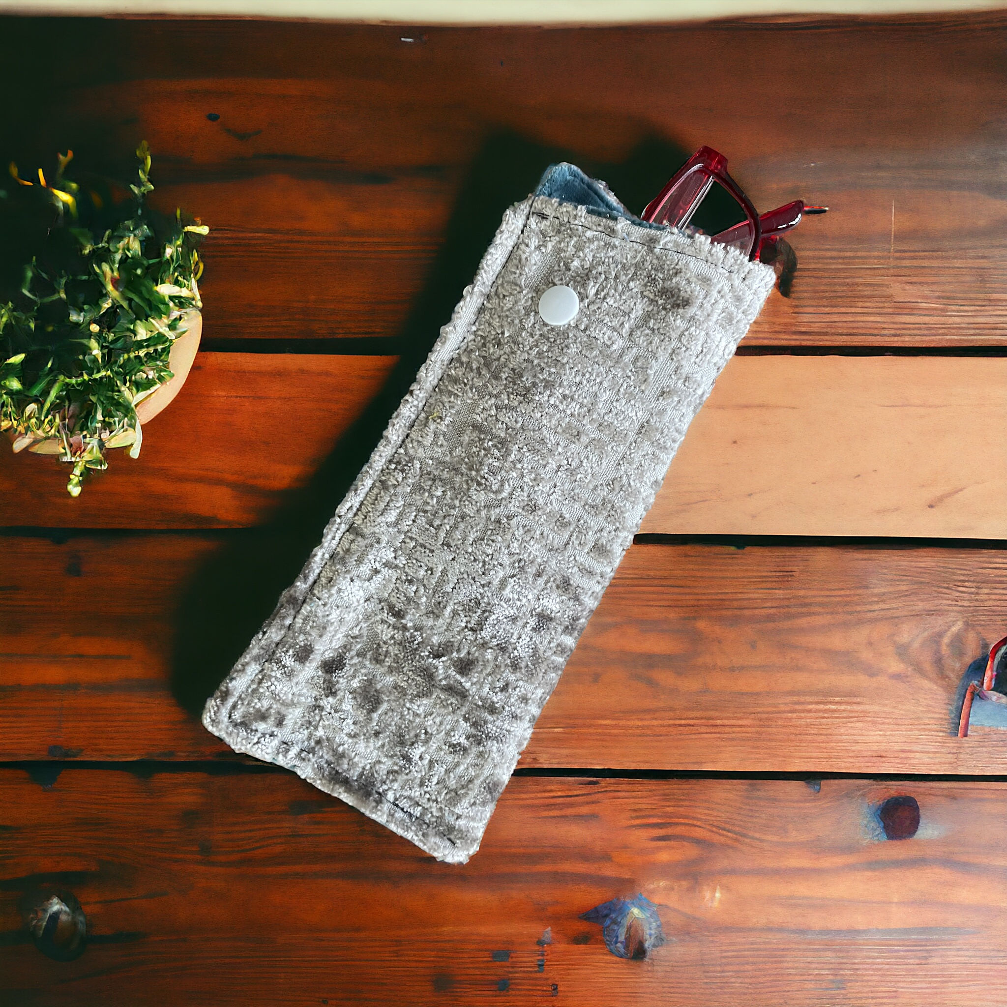 Glasses Case - Textured Velvet - Cream