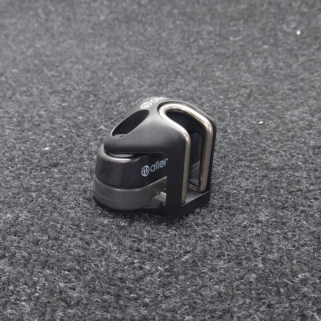 SKOTRÅTTA MED LINLÖPARE, STÖRRE