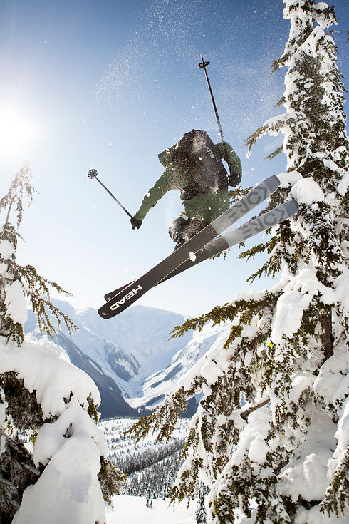 ACooper2022_HeadSkisNorthernBC_0132.jpg
