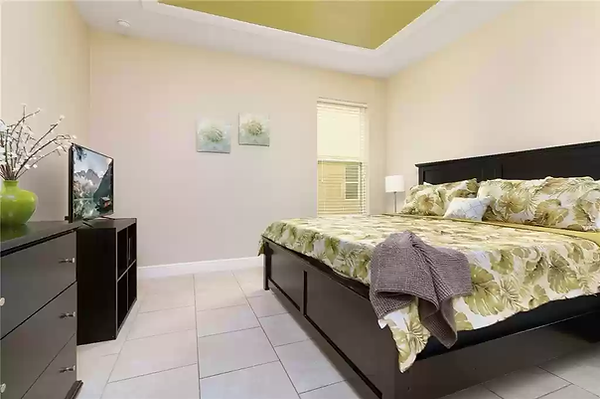 Bed 3.webp
