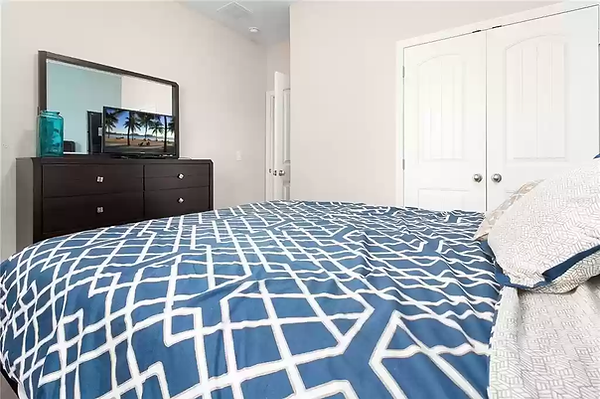 Bed 1.webp