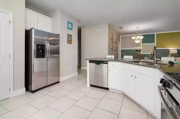 Kitchen 3.webp