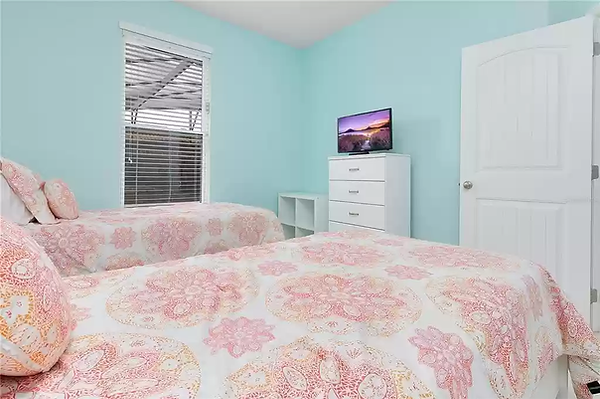 Bed 7.webp