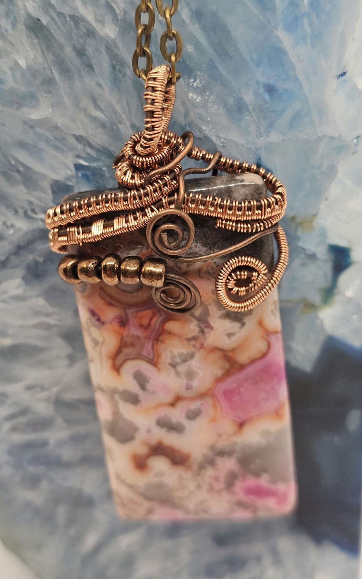 Crazy lace agate pendant