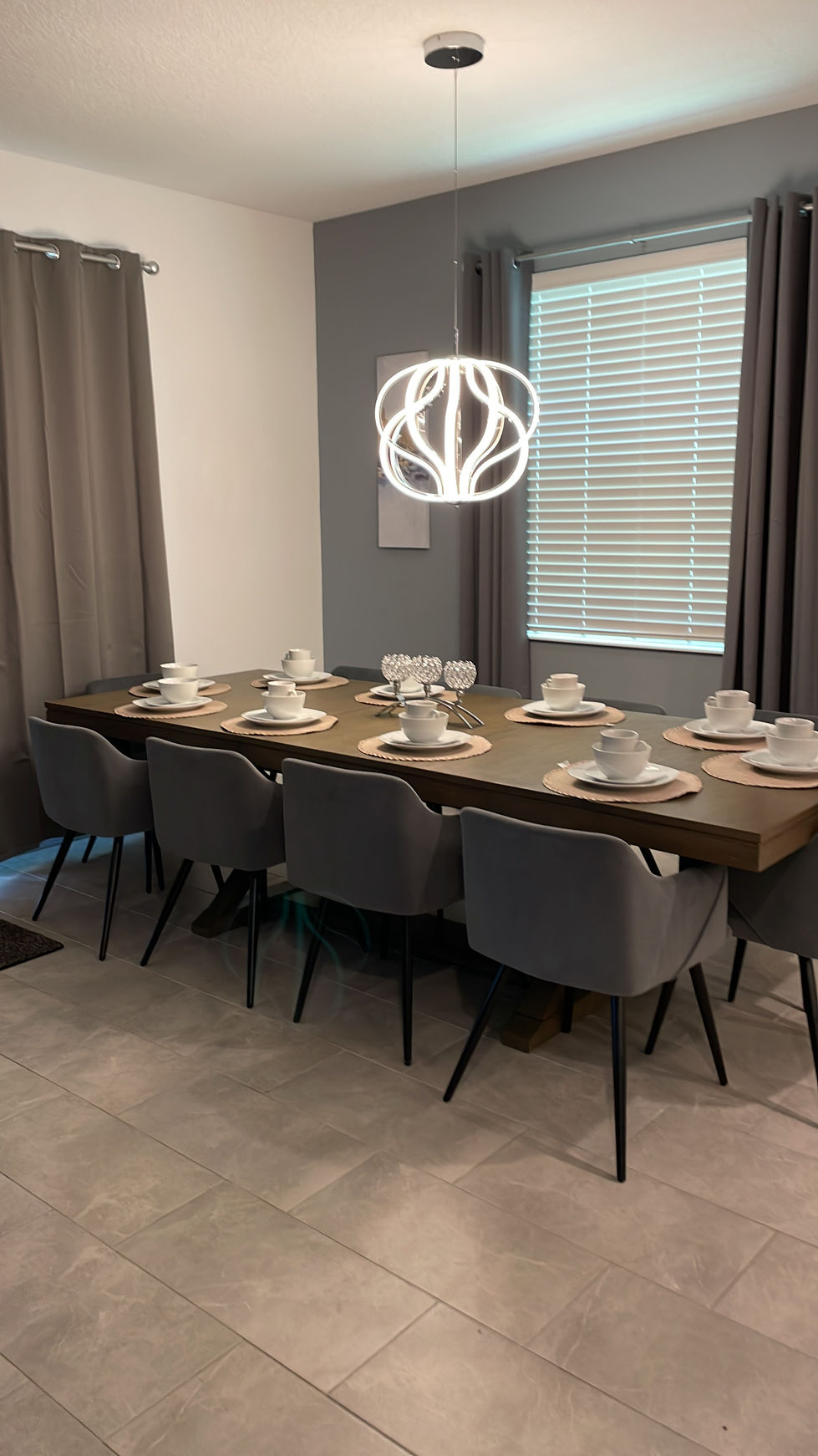 CAE2D346-B501-4DC8-AD94-A07B0706CAFB