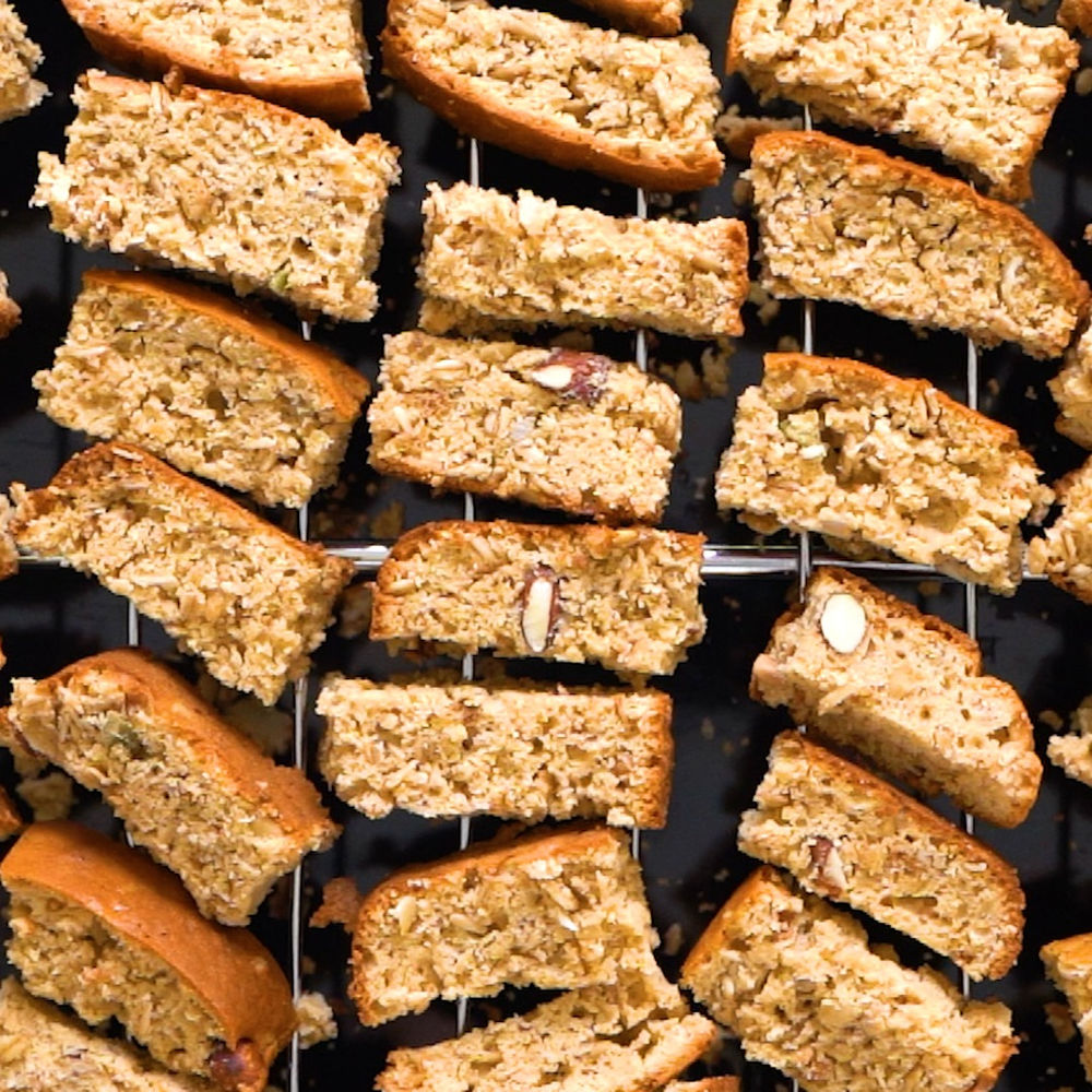 Classic Granola Rusks