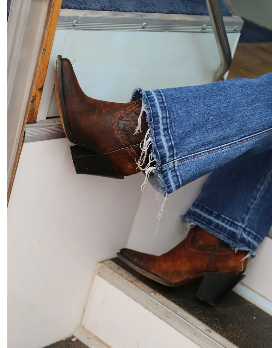 Corral  brown lamb  pointed Toe boot