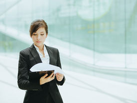 Employees Need More Than Just 'Good Job'