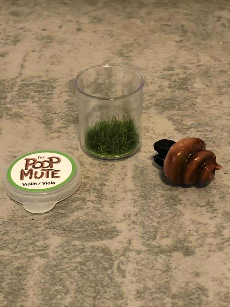 Thumbnail: The poop mute with container