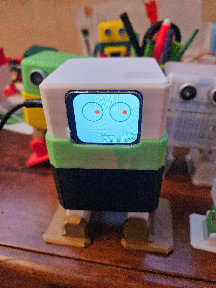 "OTTO diy LCD" es un OTTO DIY para LCD de 1.69 pulgadas. Es un modelo para impresión 3D FDM y es perfecto para un trabajo de robótica en la escuela.