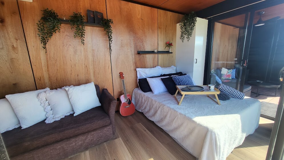 Day Dream 40 - Tiny Home for Sale in Molendinar, QLD - photo 3