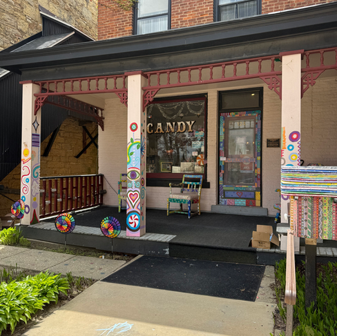 outside of High Street Sweets Mineral Point