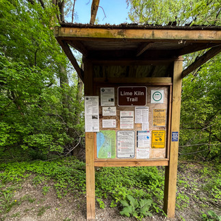lime kiln trail sign at high cliff state park in sherwood wisconsin near lake winnebago