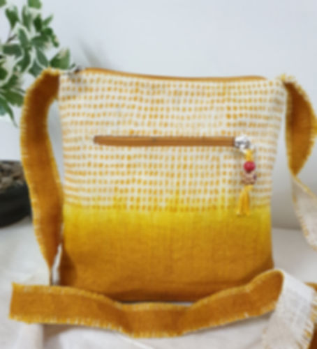 Jute Dip Dyed Sling Bag