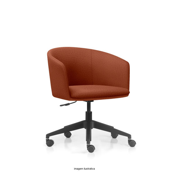 Cadeira giratória caramelo, base com rodízios