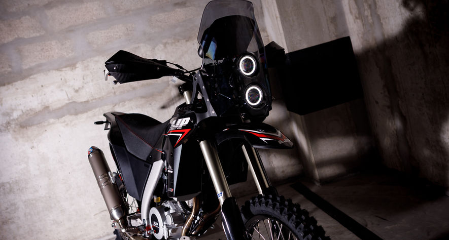 AJP PR7 Black