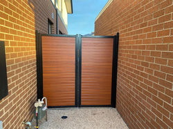 Auz Fencing