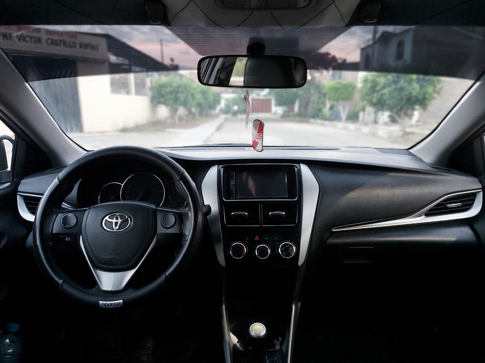 Miniatura: TOYOTA YARIS