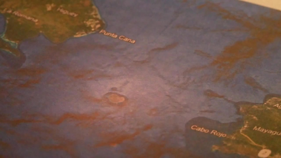 Todos tenemos un familiar en el Canal de la Mona