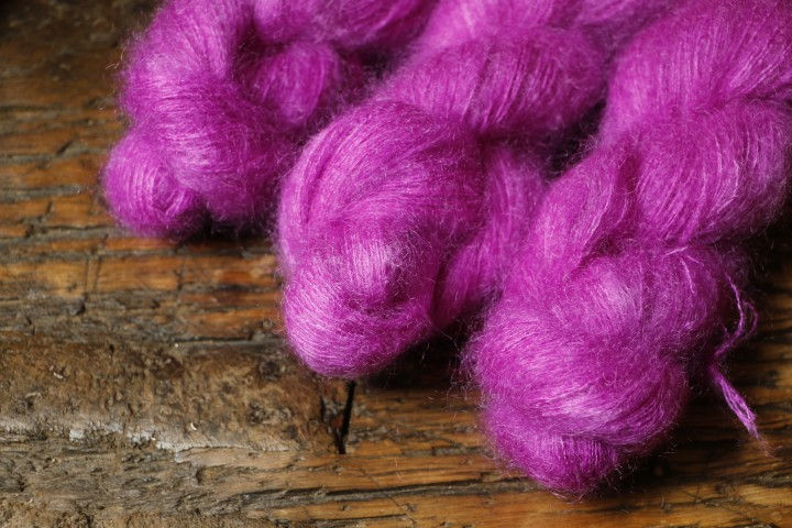 サムネイル： Brilliant Violet  最高の手触り Silk Mohair