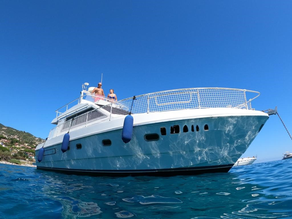 Ferretti 36 Fly · 1990 in vendita in Liguria e Genova — foto 1