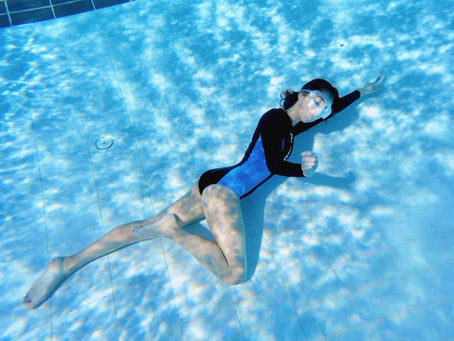 Perth Mermaid Association Underwater Dance