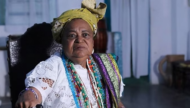 Mãe Beata.png
