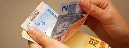Brasileiros tem R$ 8 bilhões esquecidos em bancos.