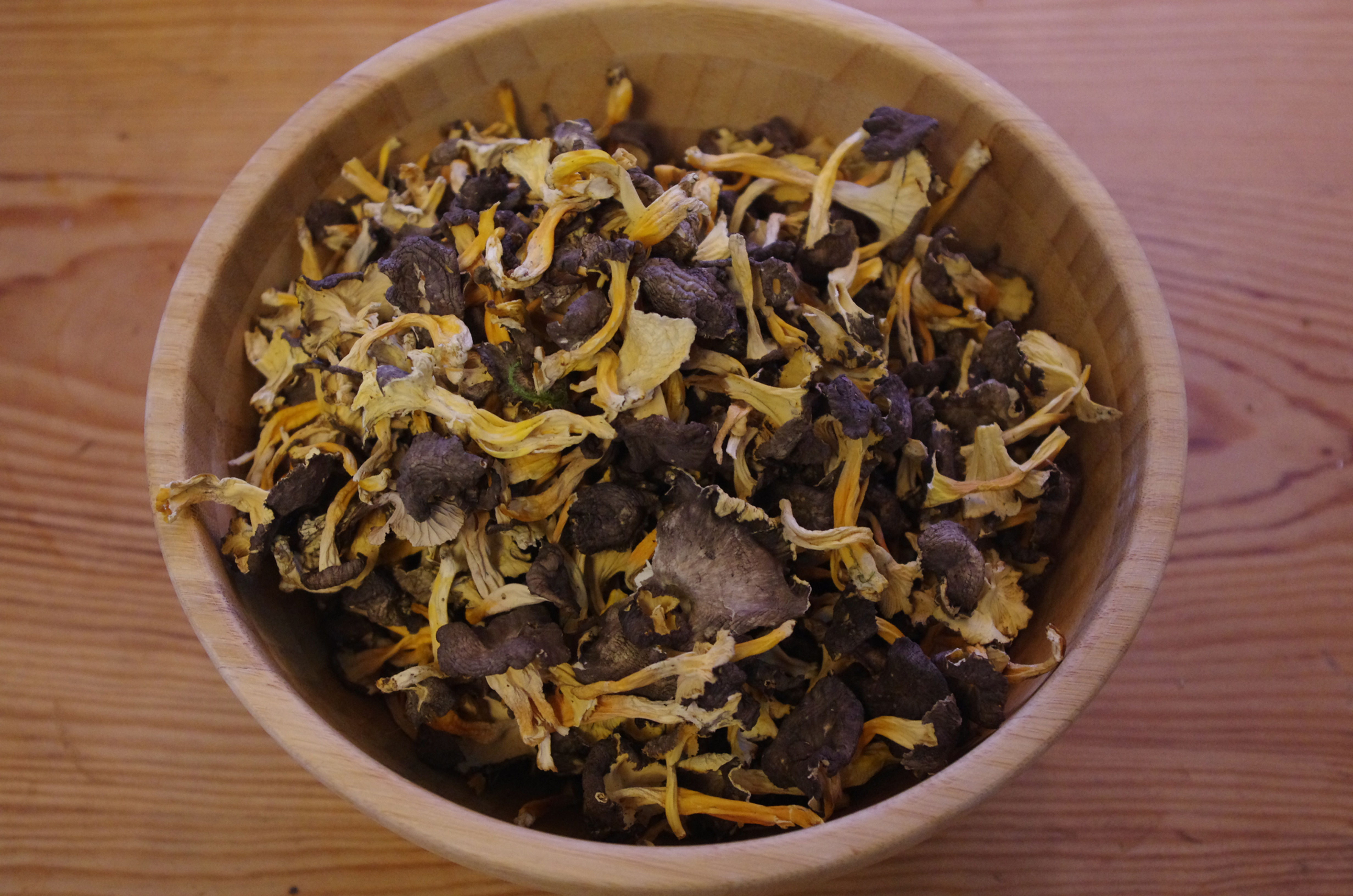 Gul trompetsopp, tørka 50 g