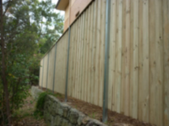 Lap & Cap Timber Fencing Per Metre
