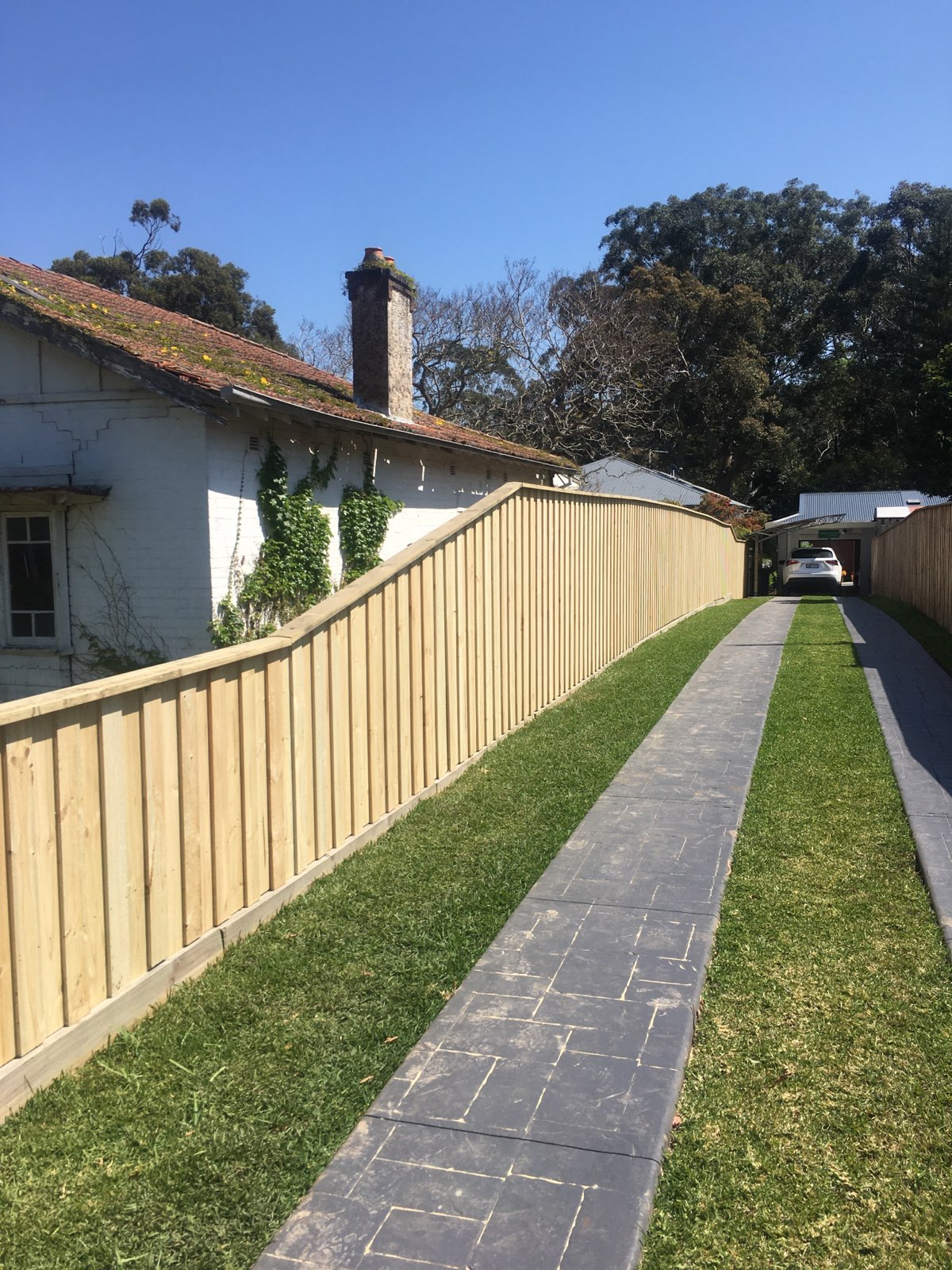 Timber Fencing Timber Fence Price Fencing Contractors Sydney