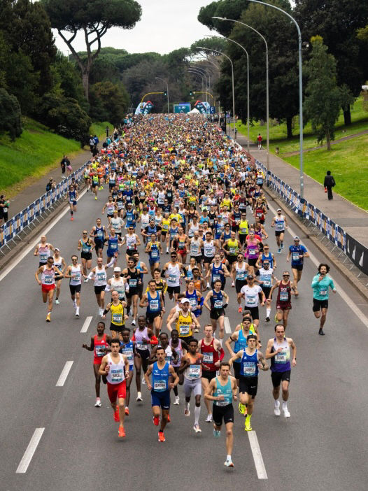 Mezza maratona Roma-Ostia: Daniele Marcelli, quarto degli italiani, migliora il personale. Soddisfacenti i risultati degli altri atleti.