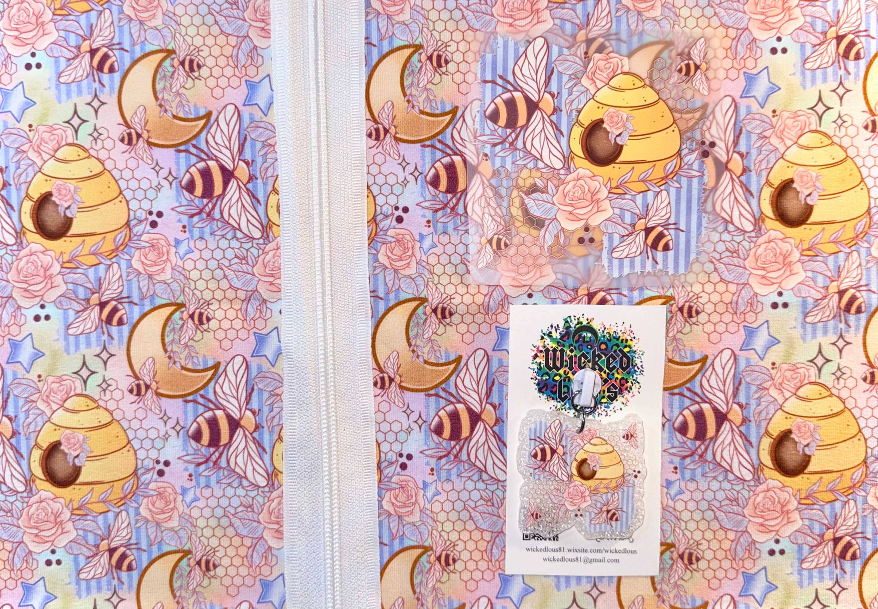 Fabric Zipper Kit- Pastel Beehives