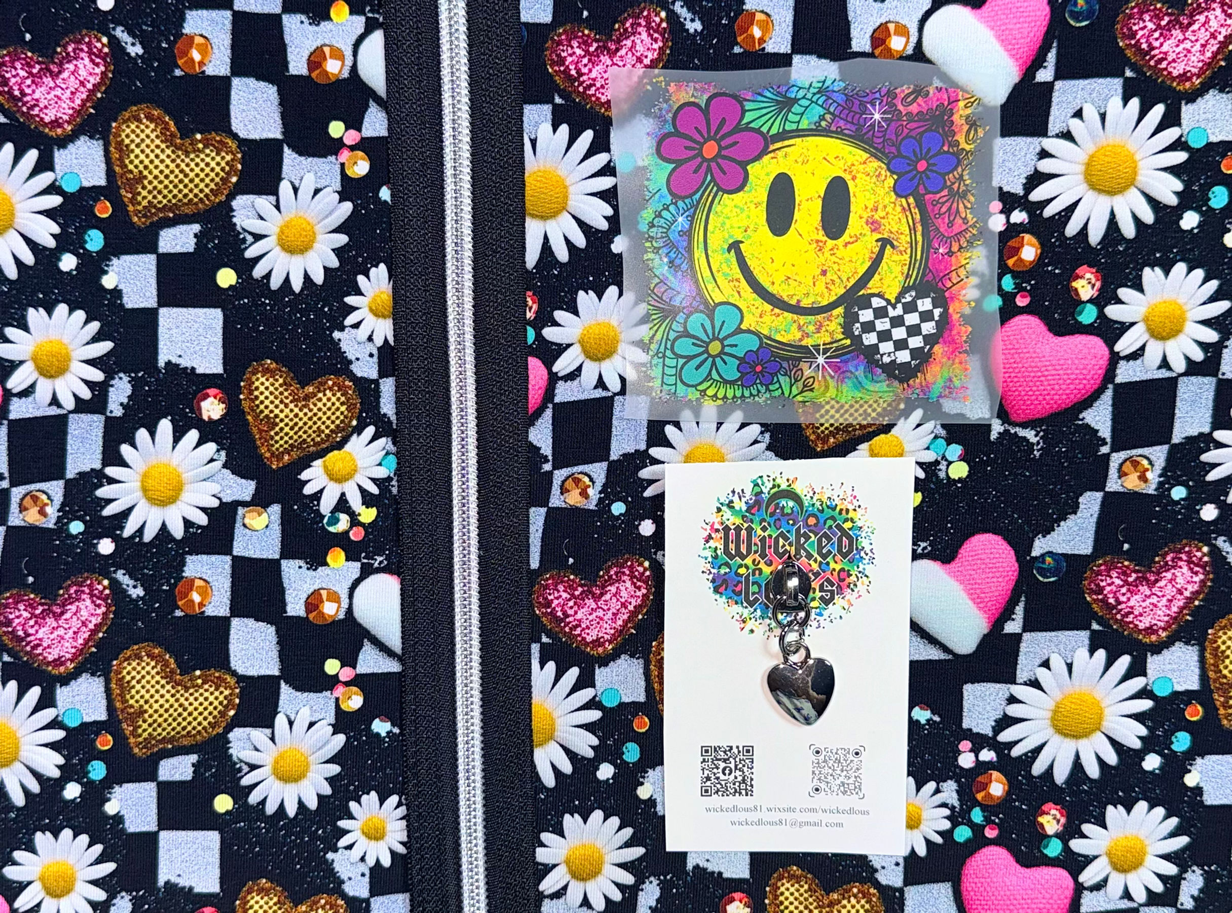 Fabric Zipper Tumbler Kit- Retro Smiley Checkered 