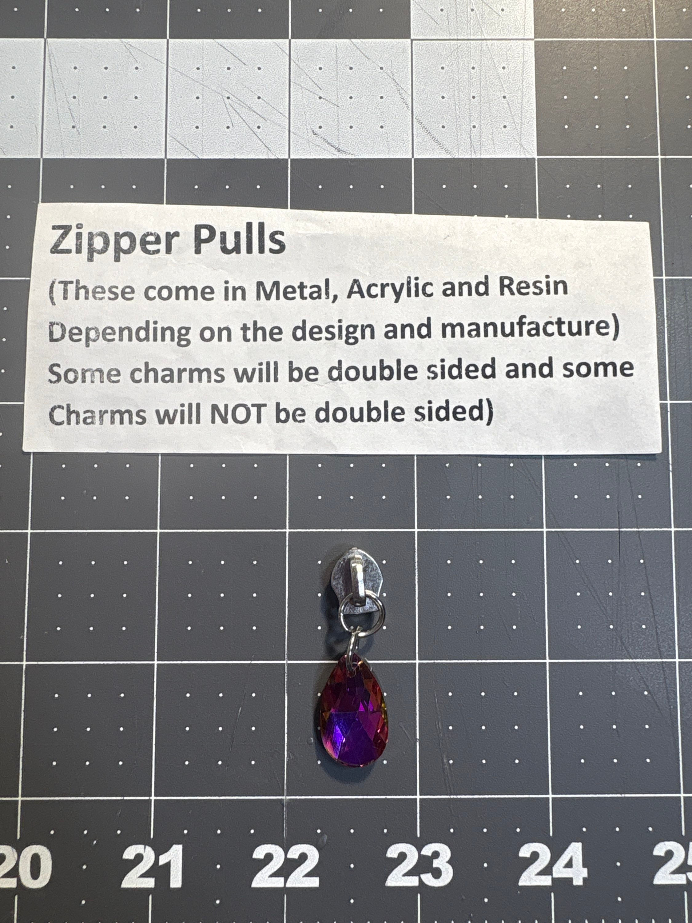 Zipper Pull- Hot Pink Teardrop 