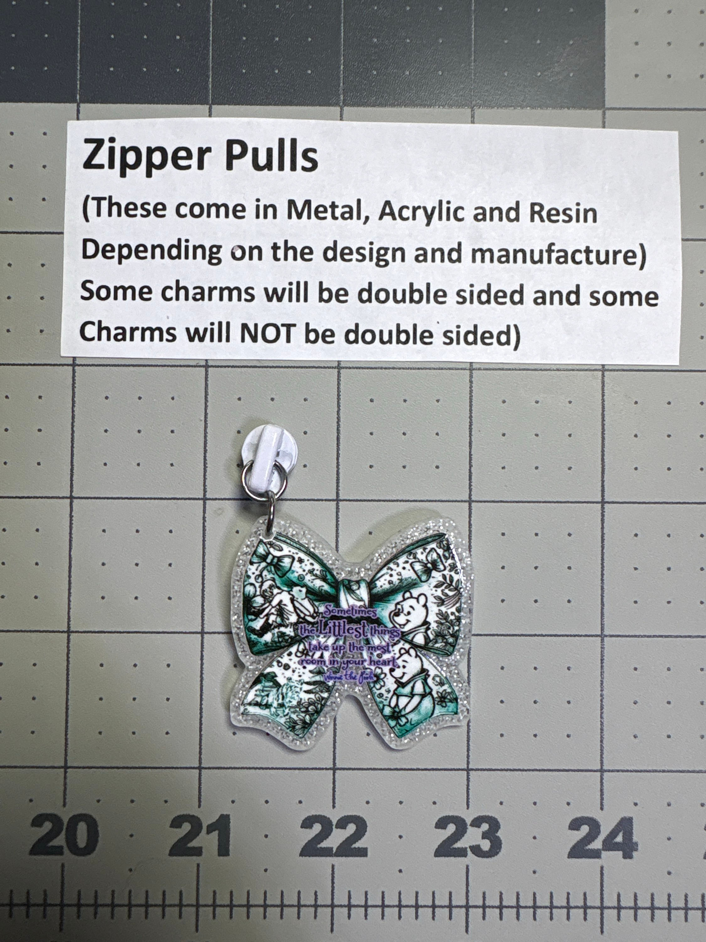 Zipper Pull- Pooh Bow Green