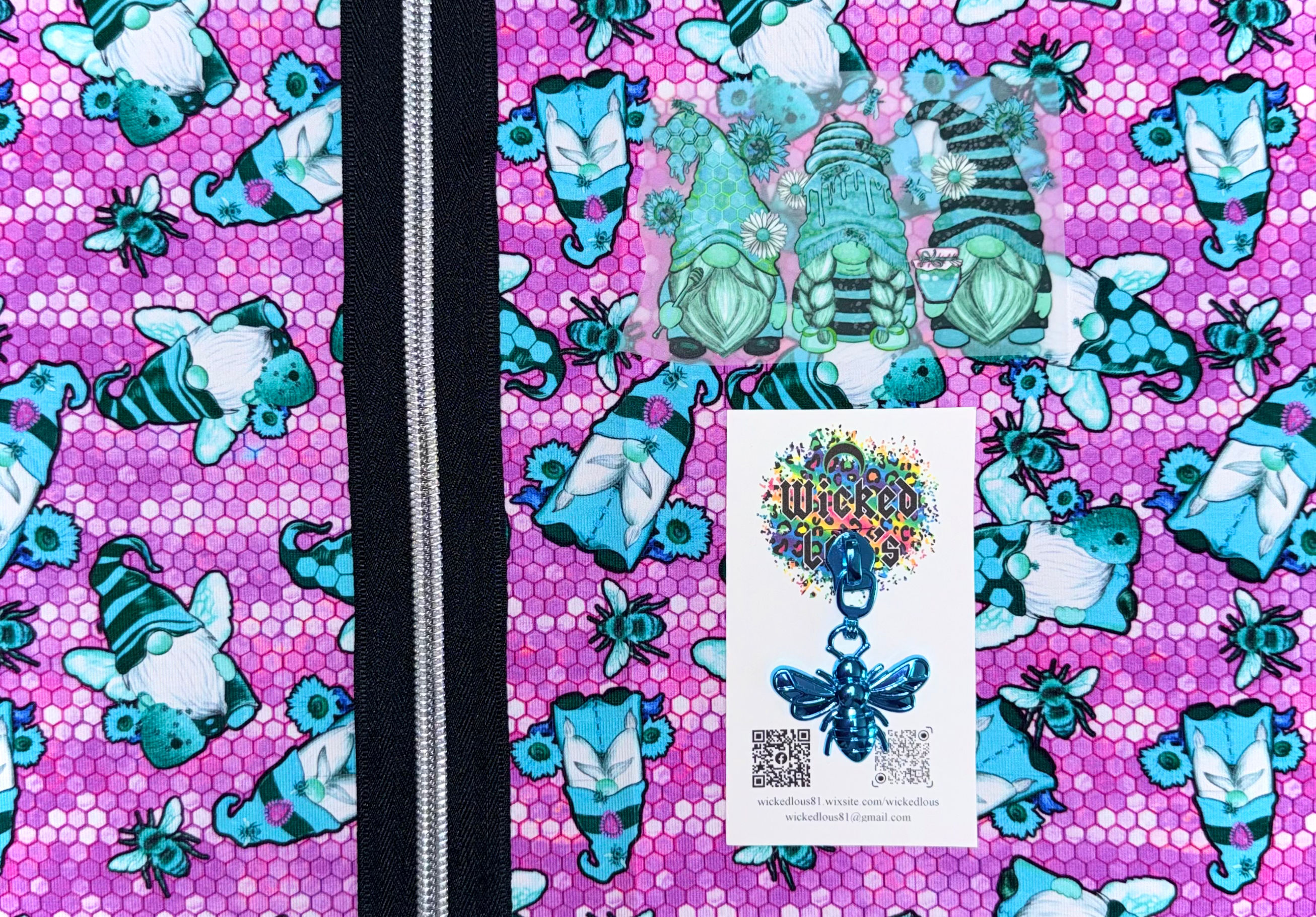 Fabric Zipper Tumbler Kit- Pink Blue Bee Gnomes 