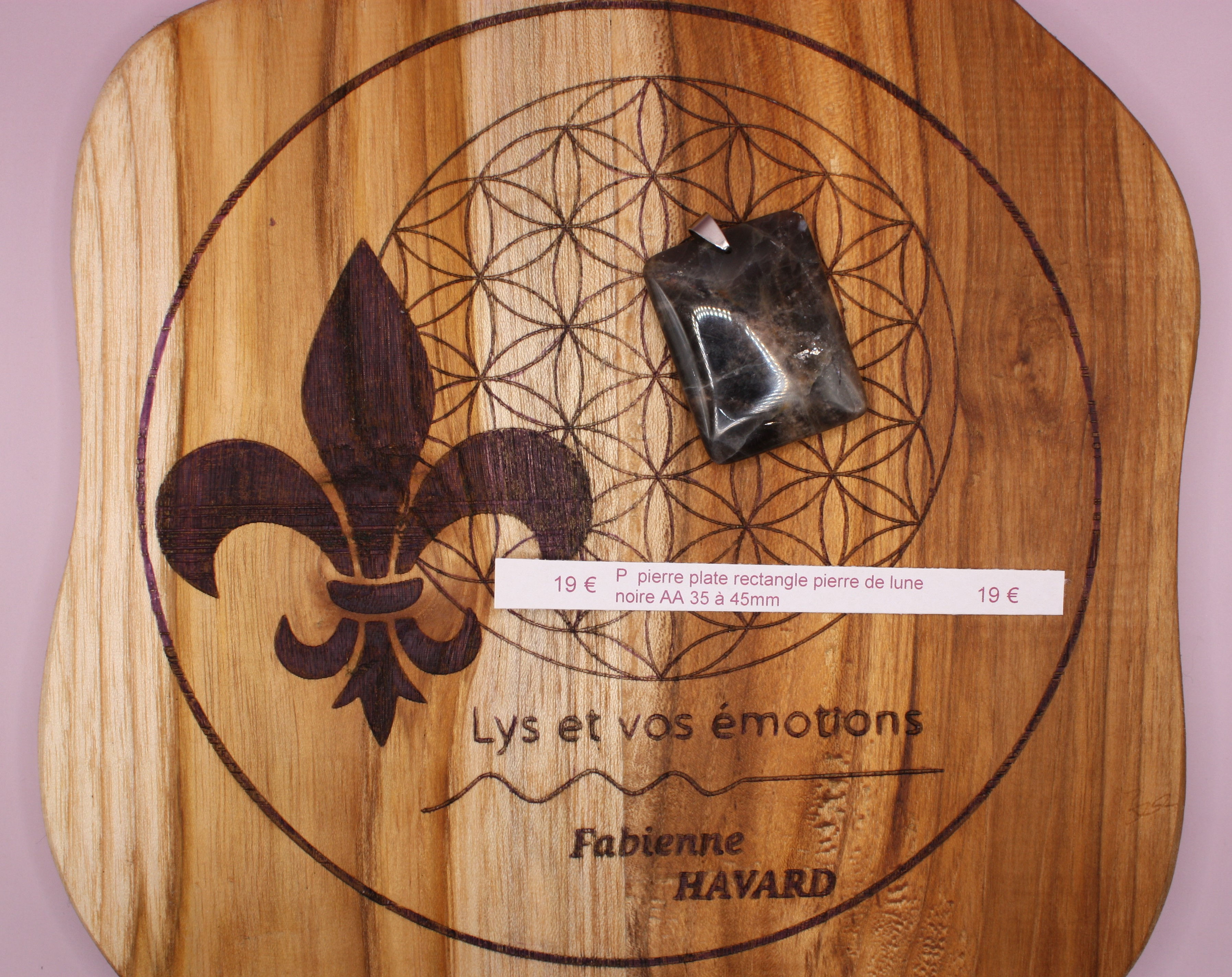 Pendentif pierre plate rectangle pierre de lune noire AA 35 à 45mm