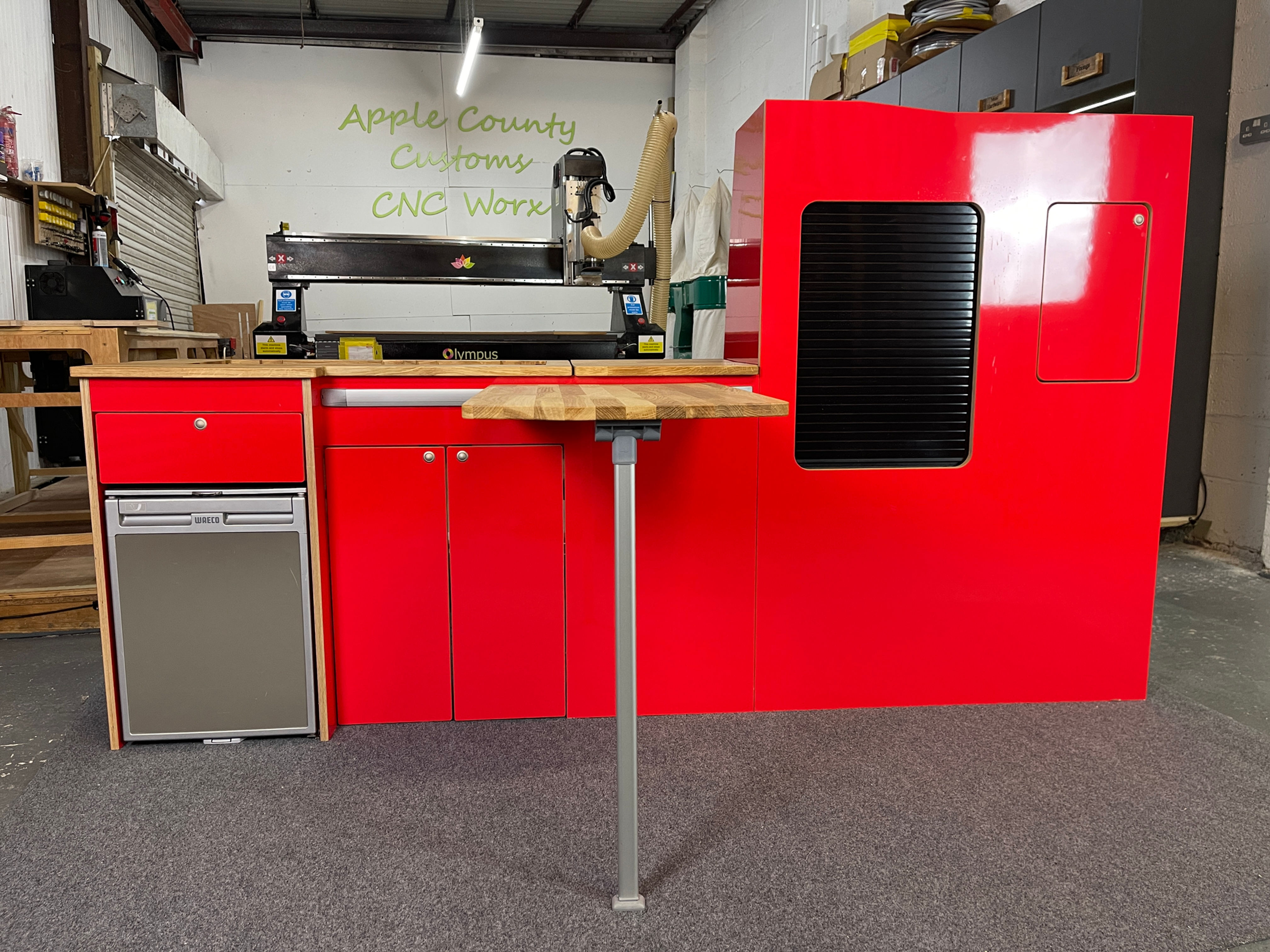 SWB Transporter T5/T6 Campervan Kitchen Unit in Gloss Red and Oak