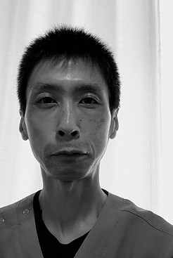プロフィール