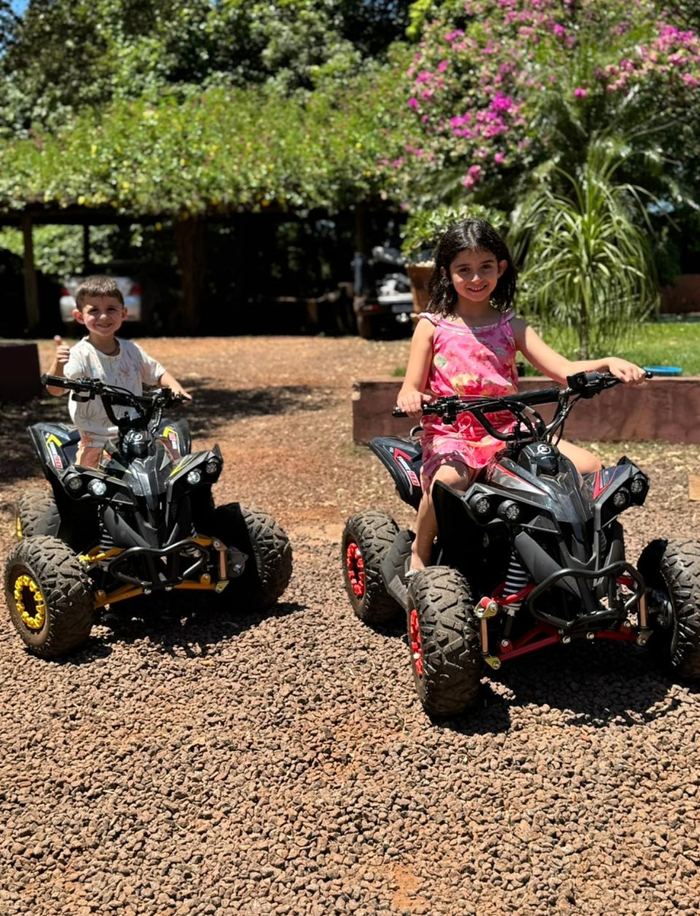 Miniatura: Quadriciclo a combustão de 90cc 