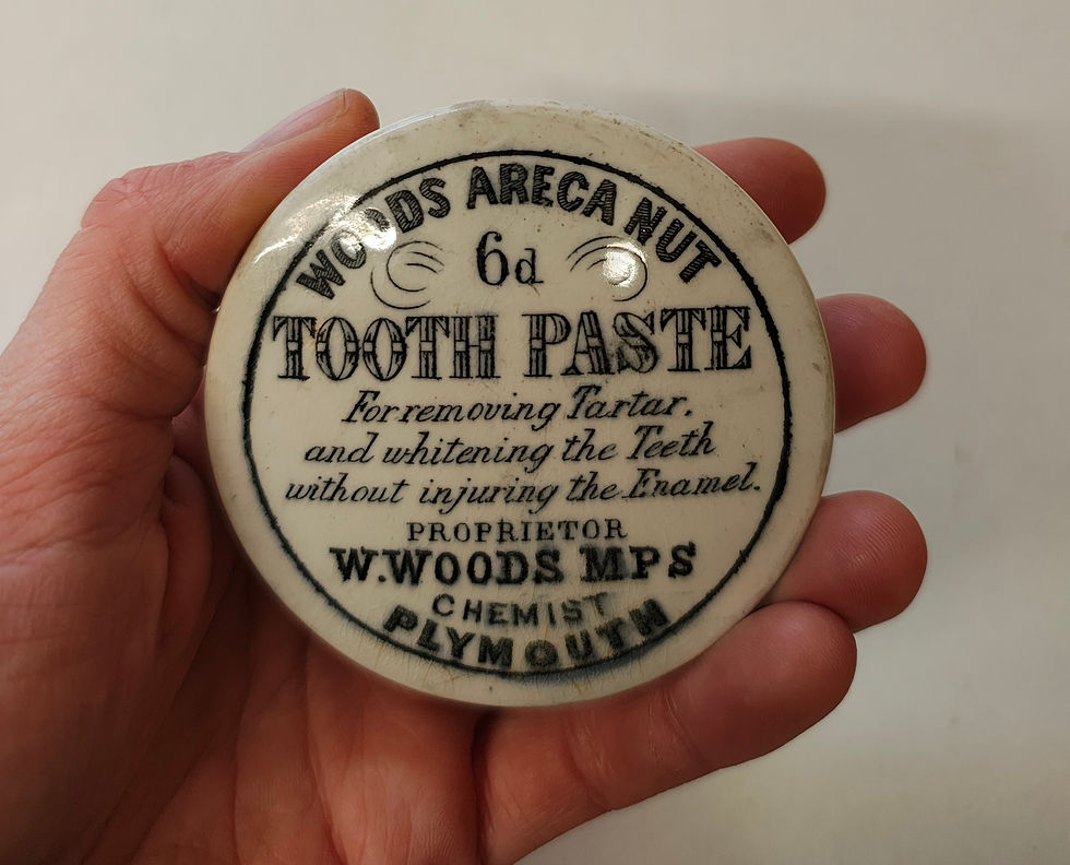 Thumbnail: W. Woods Areca Nut 6d Tooth Paste Pot Lid Chemist Plymouth 
