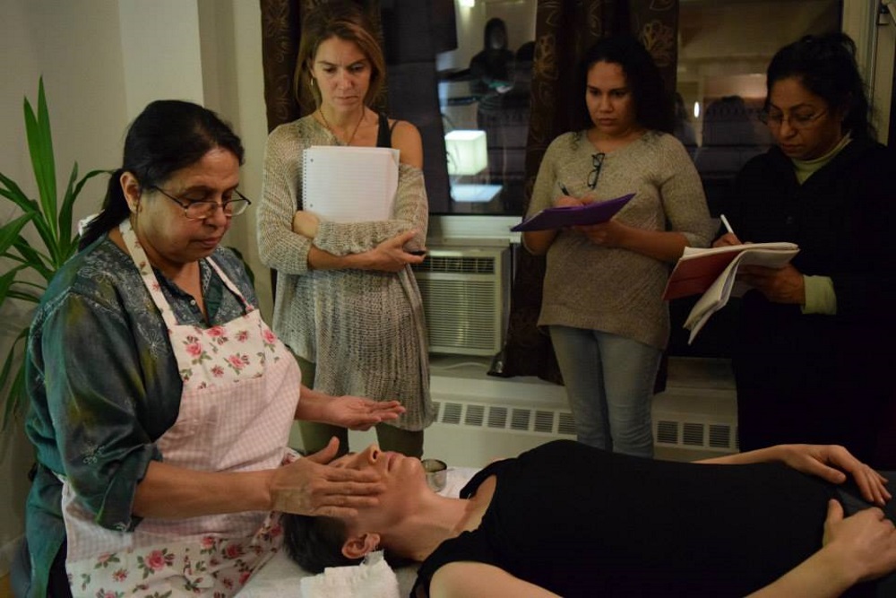 AYURVEDA'S WORLD GALLERY